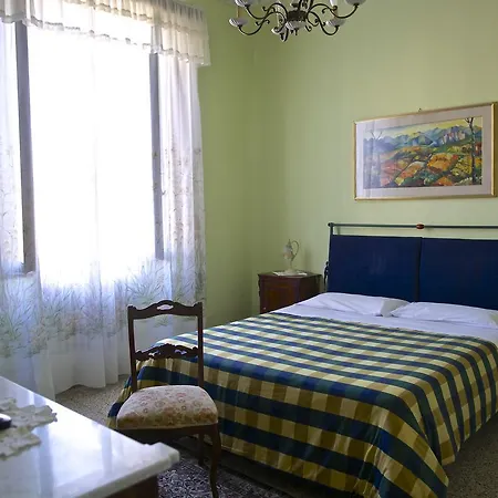 Lami Otel Castelfiorentino